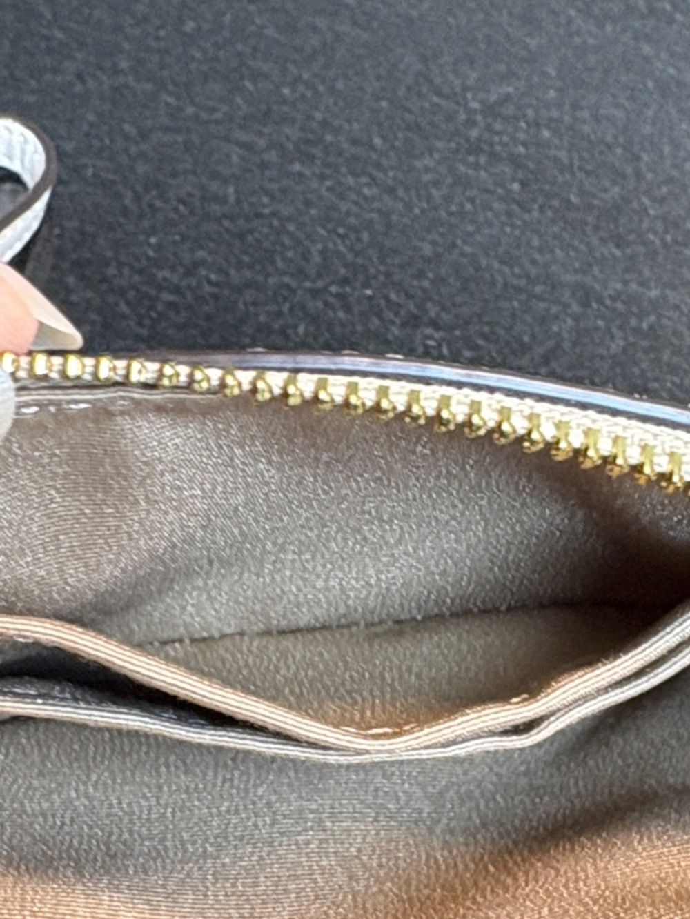 Coach Beige Floral Signature Wristlet with White Strap and Gold Logo - Picture 7 of 10